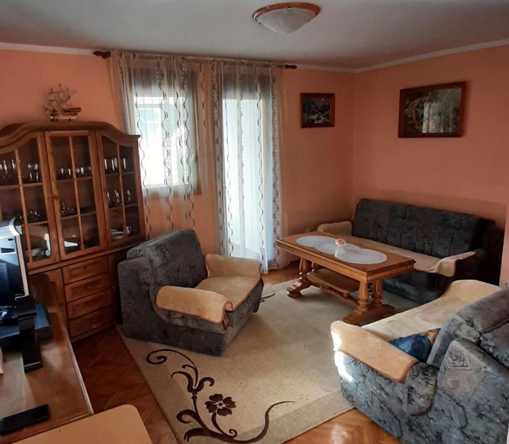 Apartman Sofija Плужине Екстер'єр фото